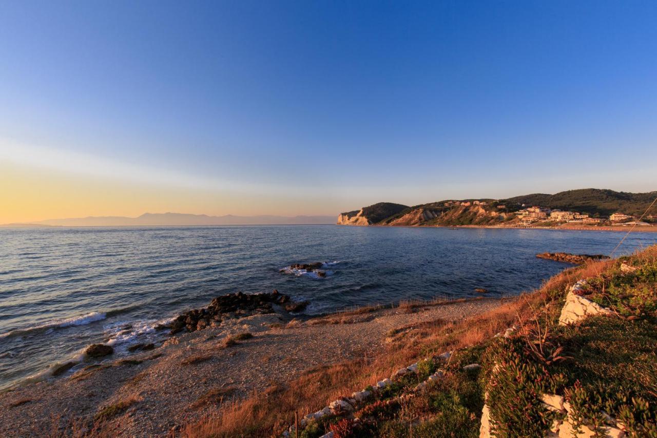 Villa Quietude Агиос Стефанос Экстерьер фото